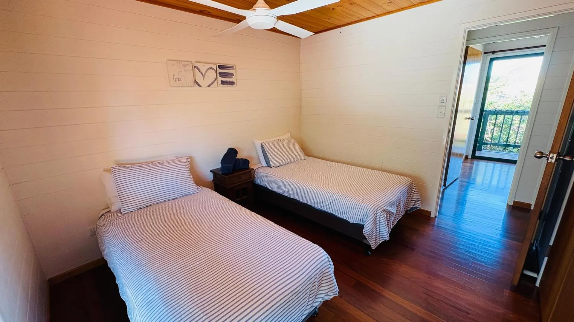 Buddina Beach Cabin